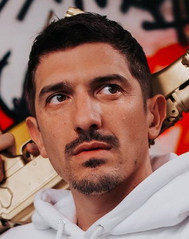 Andrew Schulz